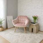 Melo Rounded Armchair – Soft Upholstery & Wooden Legs
