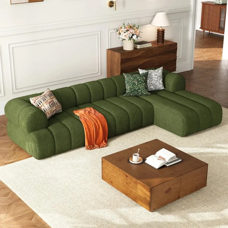 Verde Sectional Sofa – Tufted Upholstery & Natural Wood Base