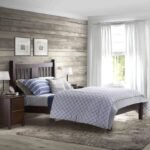 Alder Natural Wood King Bed – classical design
