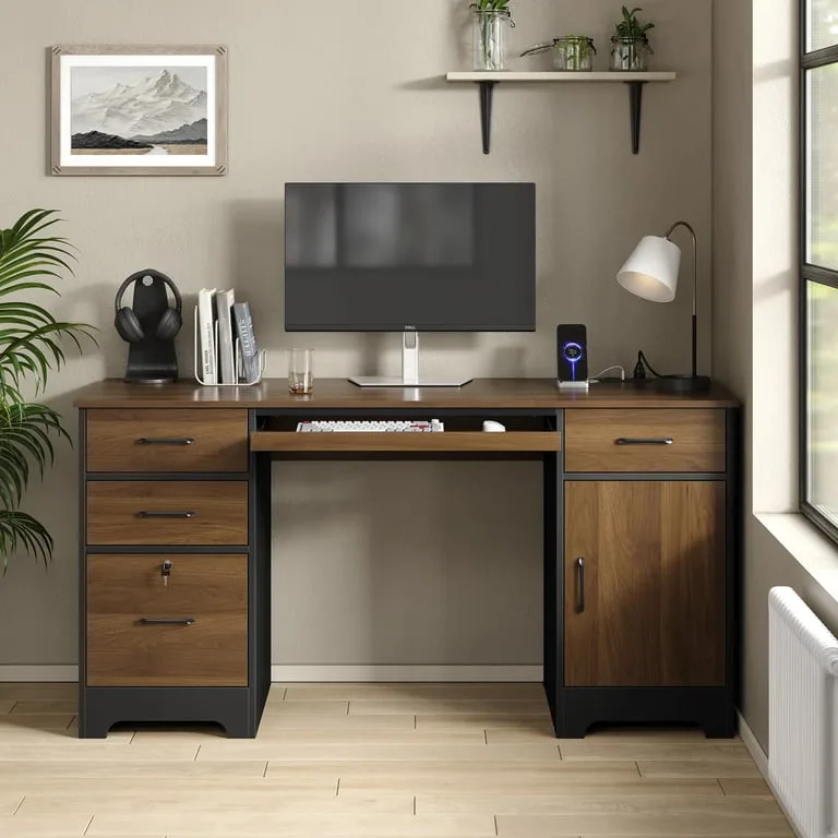 Brillant Desk - Natural wood.