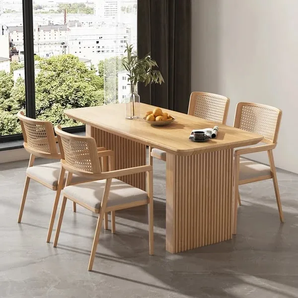 Jara Modern Dining table