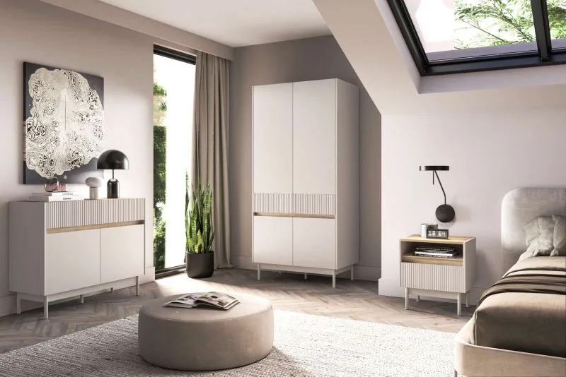 Seron Natural Wood Bedroom Set