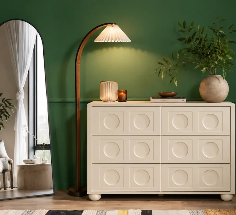 Elegant mirrors and dresser designed for you