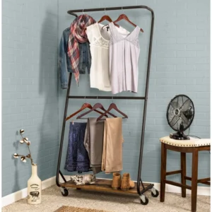 Laxy metal clothes rack