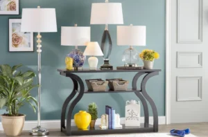 Maila console table with a sophisticated design - Image 3