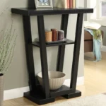 Rika console table with a distinctive design