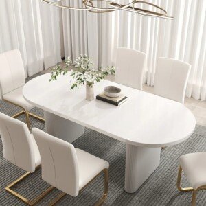 أبيض